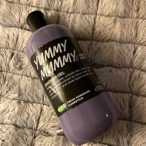 LUSH Yummy Mummy Shower Gel 500g